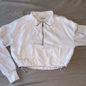 ABERCROMBIE white half zip